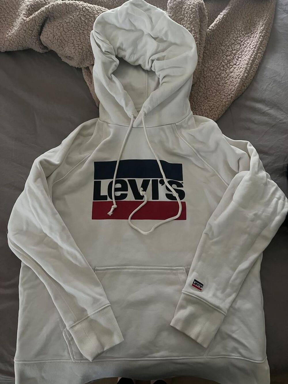 pull L&eacute;vis Vêtements
