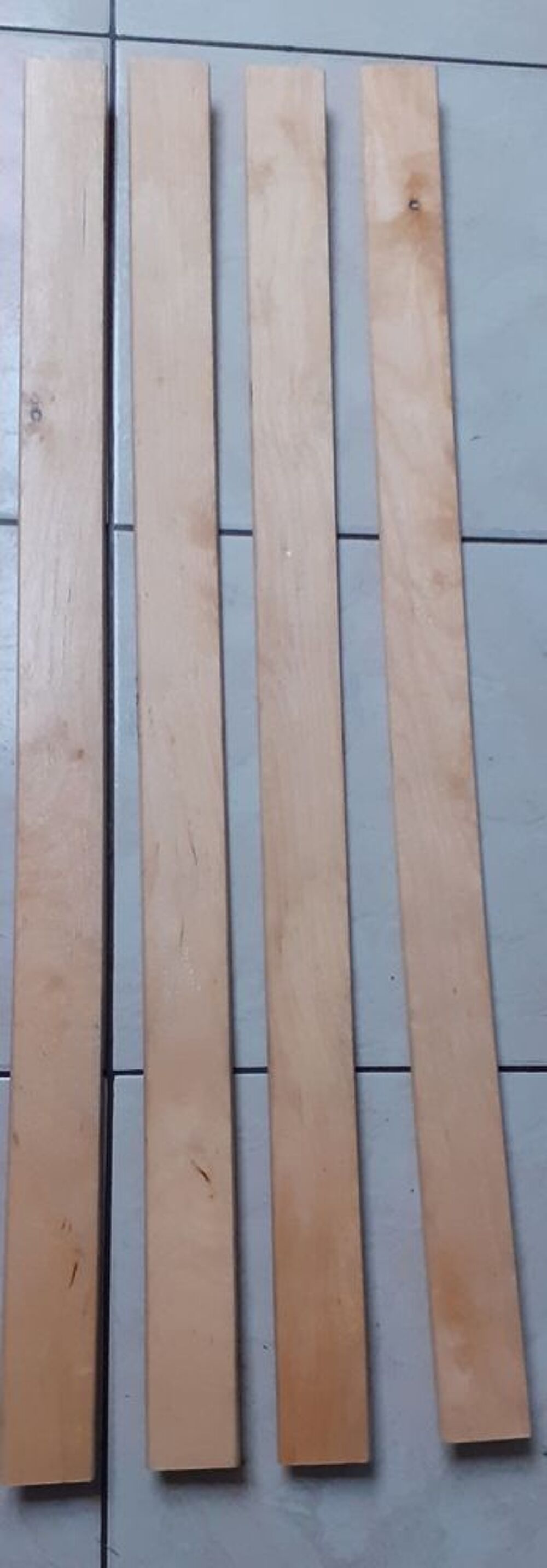 lot de 32 lattes pour sommier -lit-clic clac-canap&eacute;
20€
Meubles
