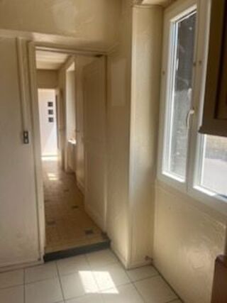  Immeuble à vendre 100 m² Nivolas-vermelle