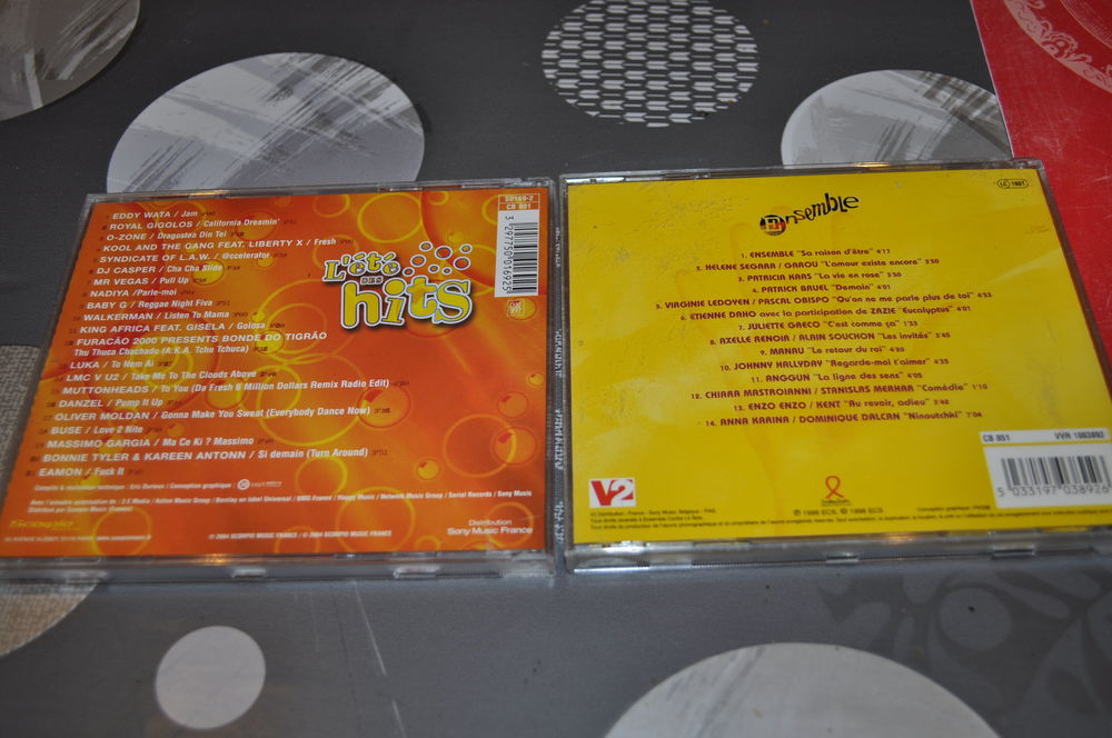 Lot de trois albums CD compilations Maroquinerie