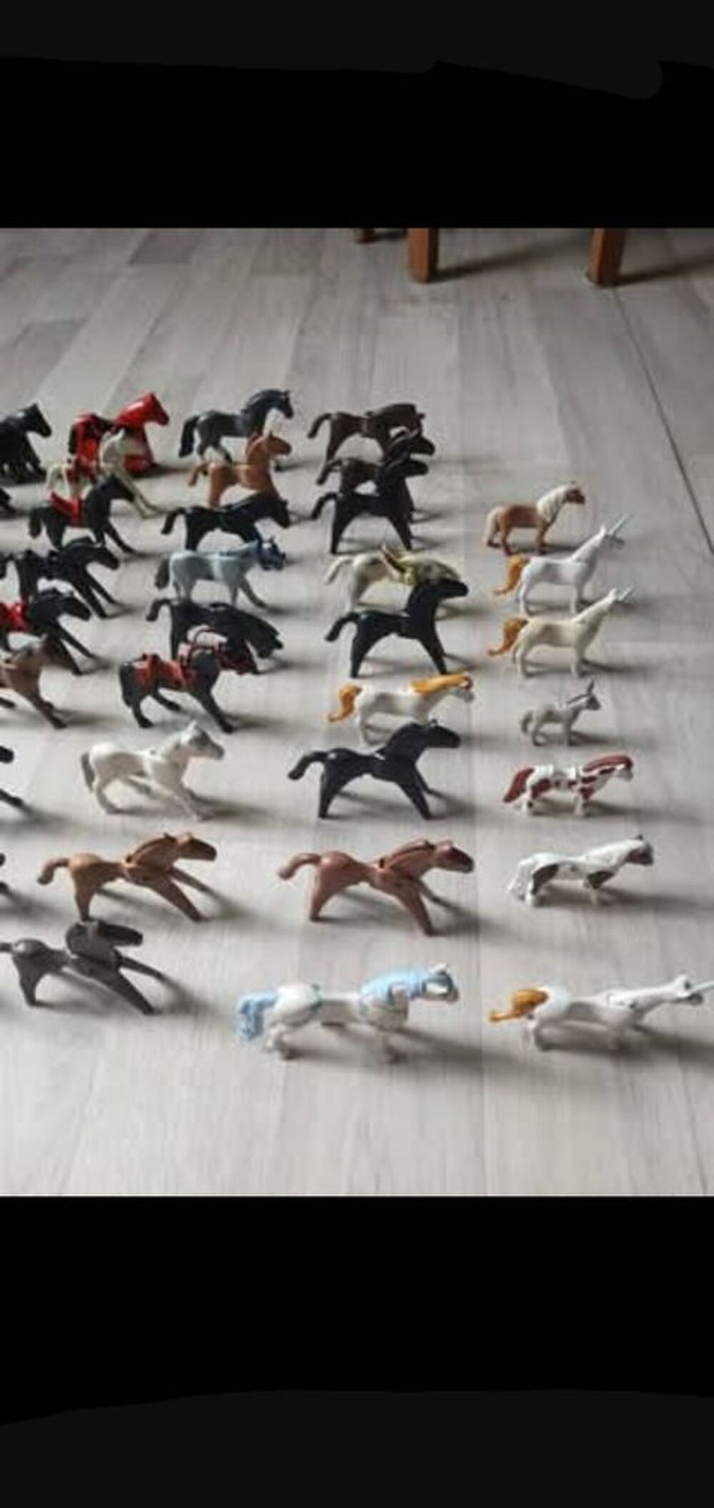 43 chevaux playmobil Jeux / jouets