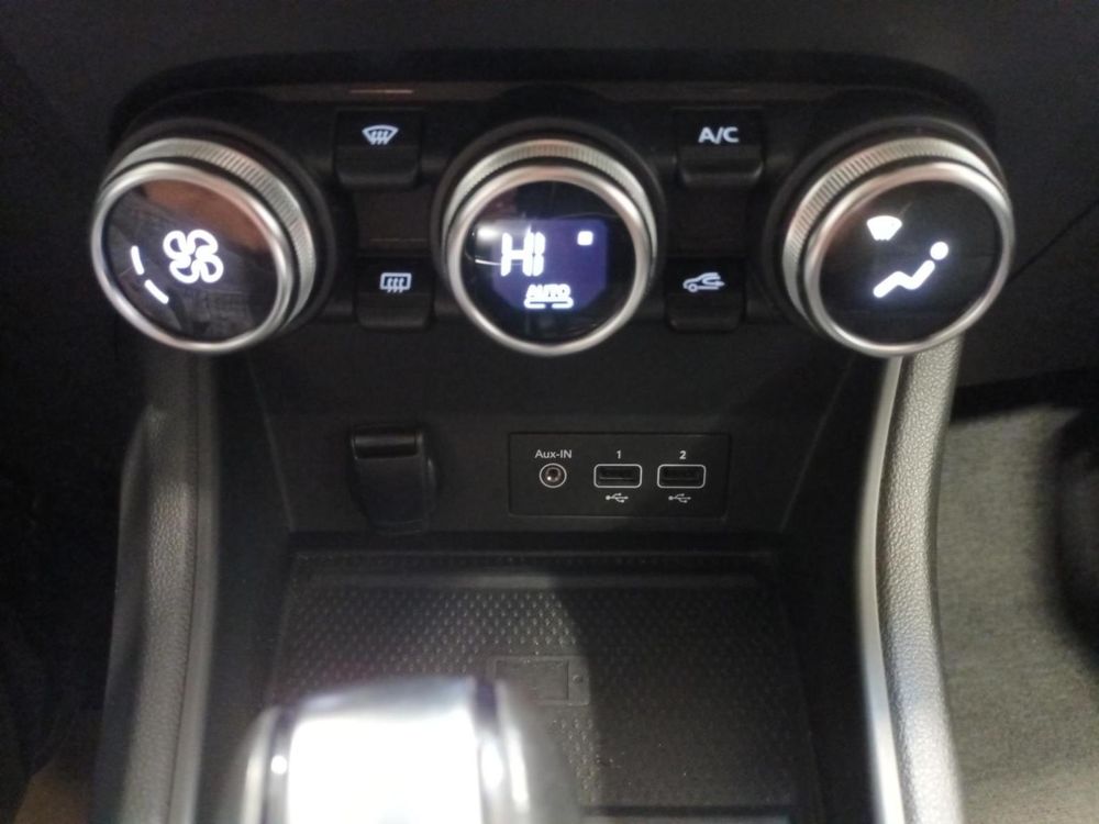 Captur E-Tech full hybrid 145 ch Techno 2023 occasion 08000 Charleville-M&eacute;zi&egrave;res