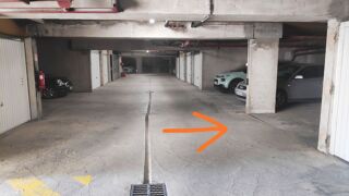  Parking / Garage � louer 15 m� Aix-en-provence