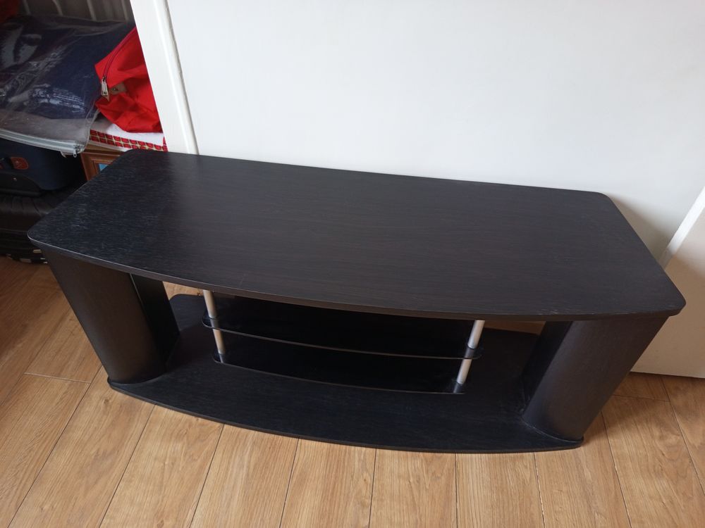 Meuble t&eacute;l&eacute; large noir Wenge Meubles