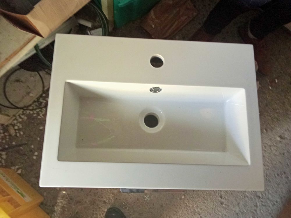 Meuble de salle de bain blanc avec vasque Meubles