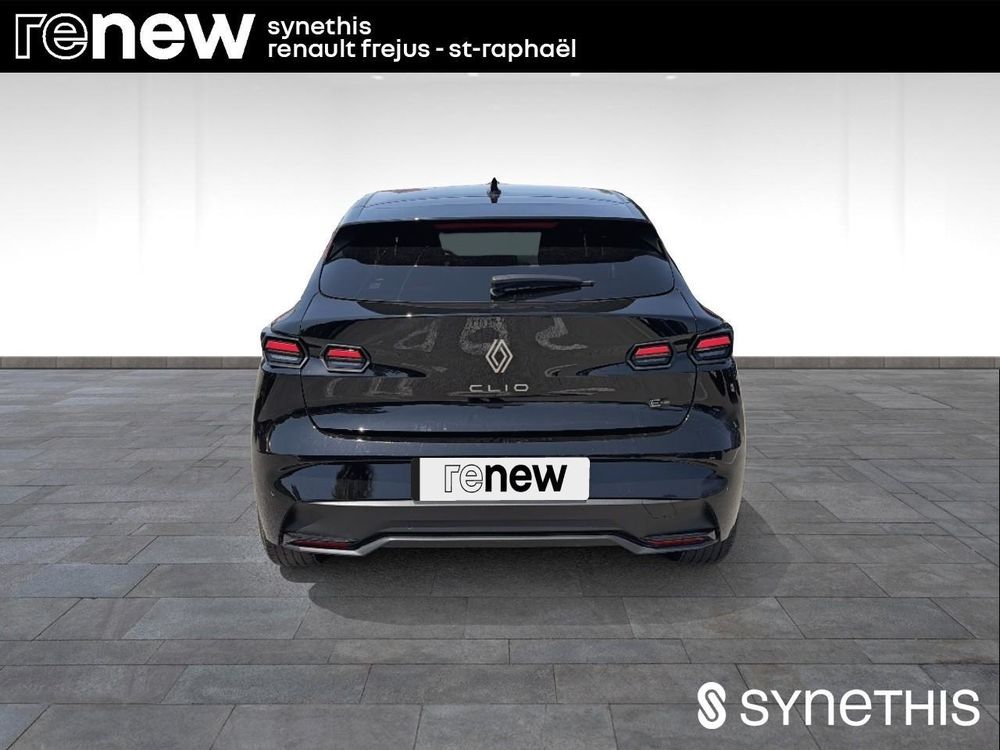 Clio VI Clio E-Tech full hybrid 160 ch Techno 2026 occasion 83600 Fr&eacute;jus