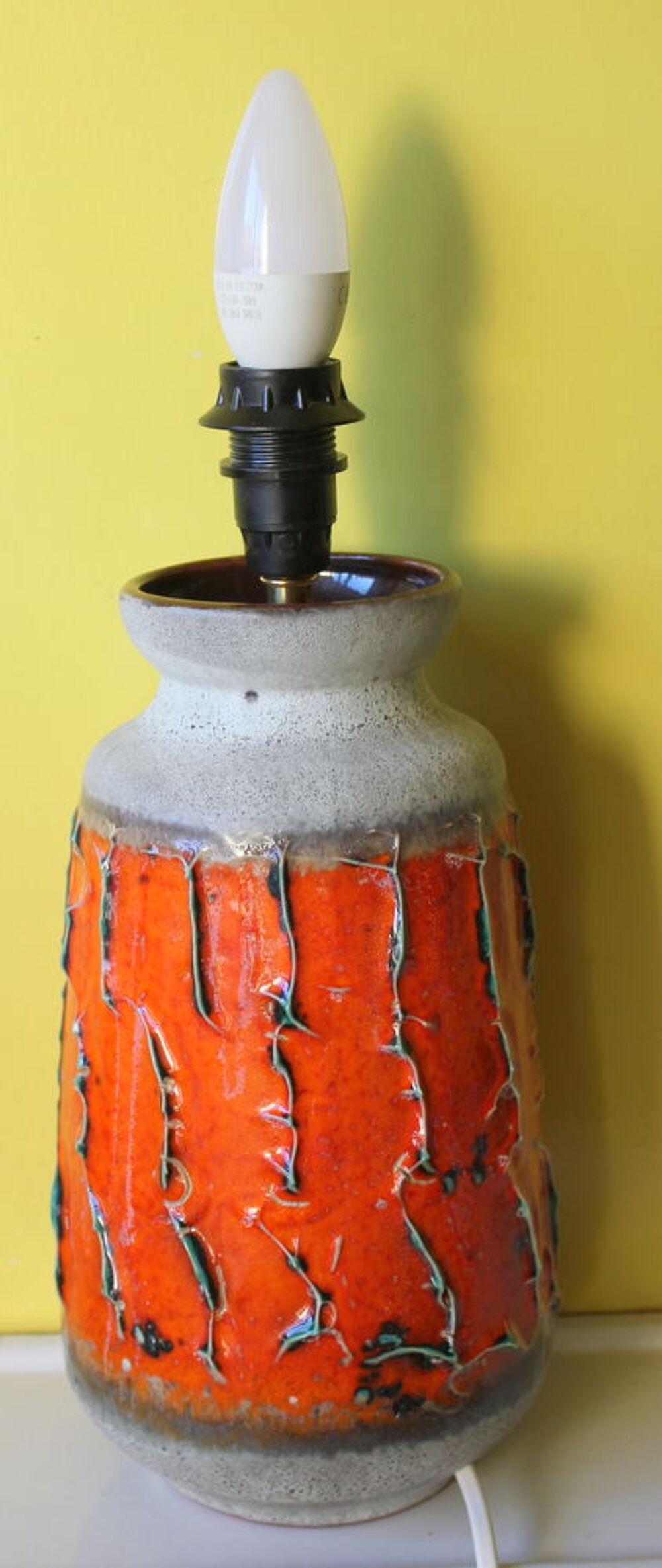 Pied de lampe Vallauris gris perle et orange Décoration