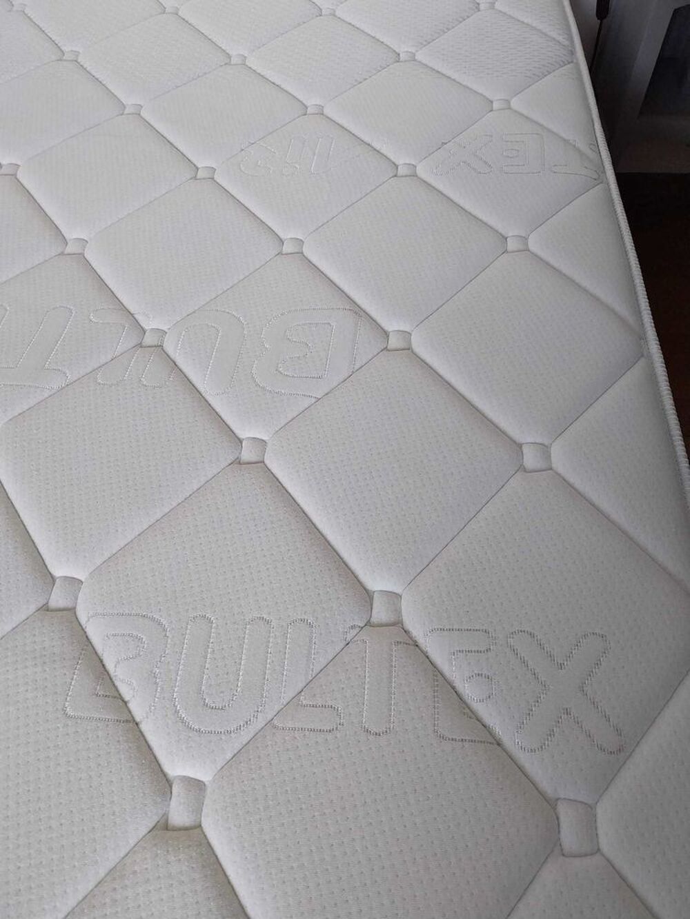 lit sommier +matelas Meubles