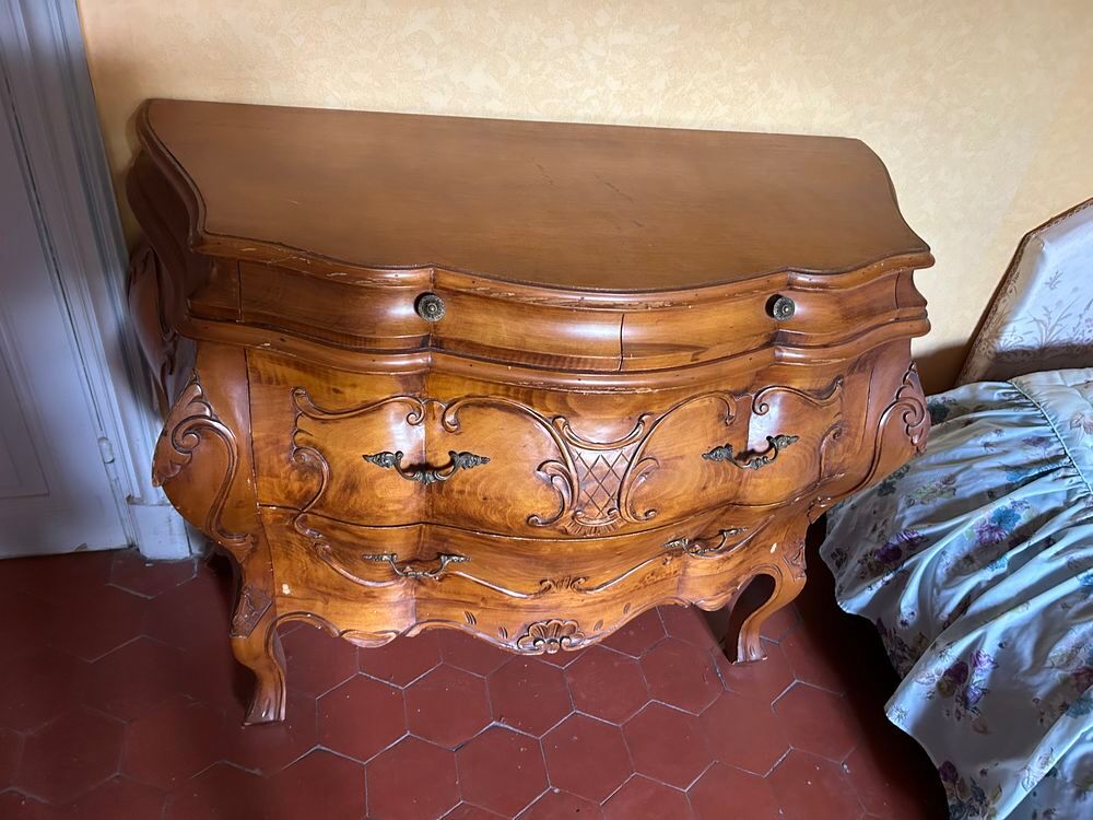 Commode de style Bordelaise Meubles
