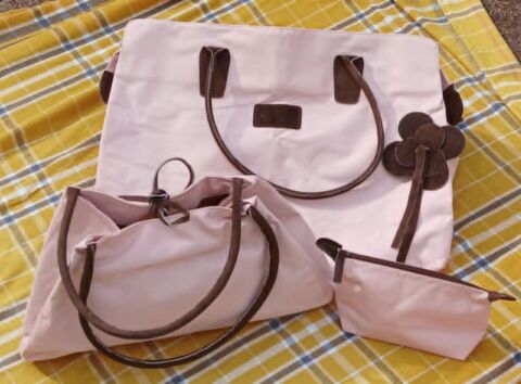 Ensemble 4 Pi�ces pour Femme - Neuf 15 La Fert�-Alais (91)