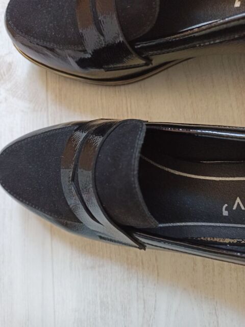 Chaussures noir taille 39 14 Broué (28)