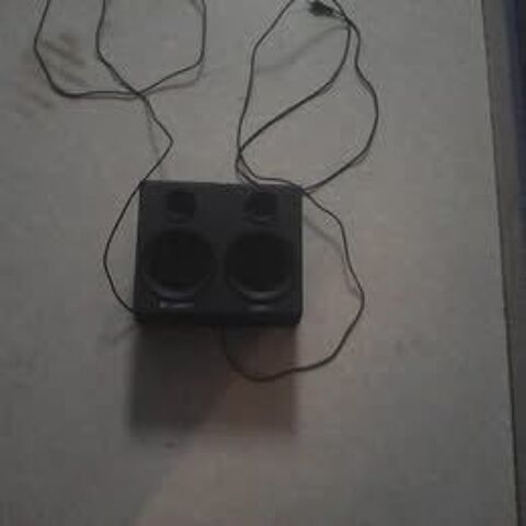 paire enceintes logitech z333 25 Chauny (02)