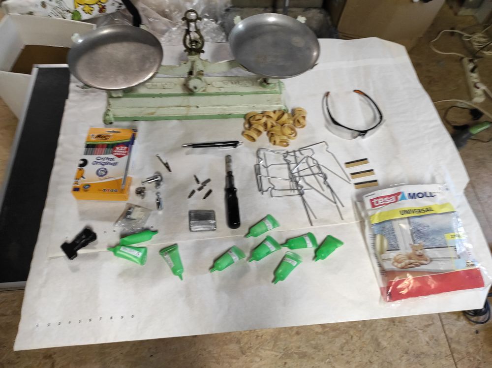  balance pour le POIDS lunette s&eacute;curit&eacute; lot &eacute;lastique piquet 