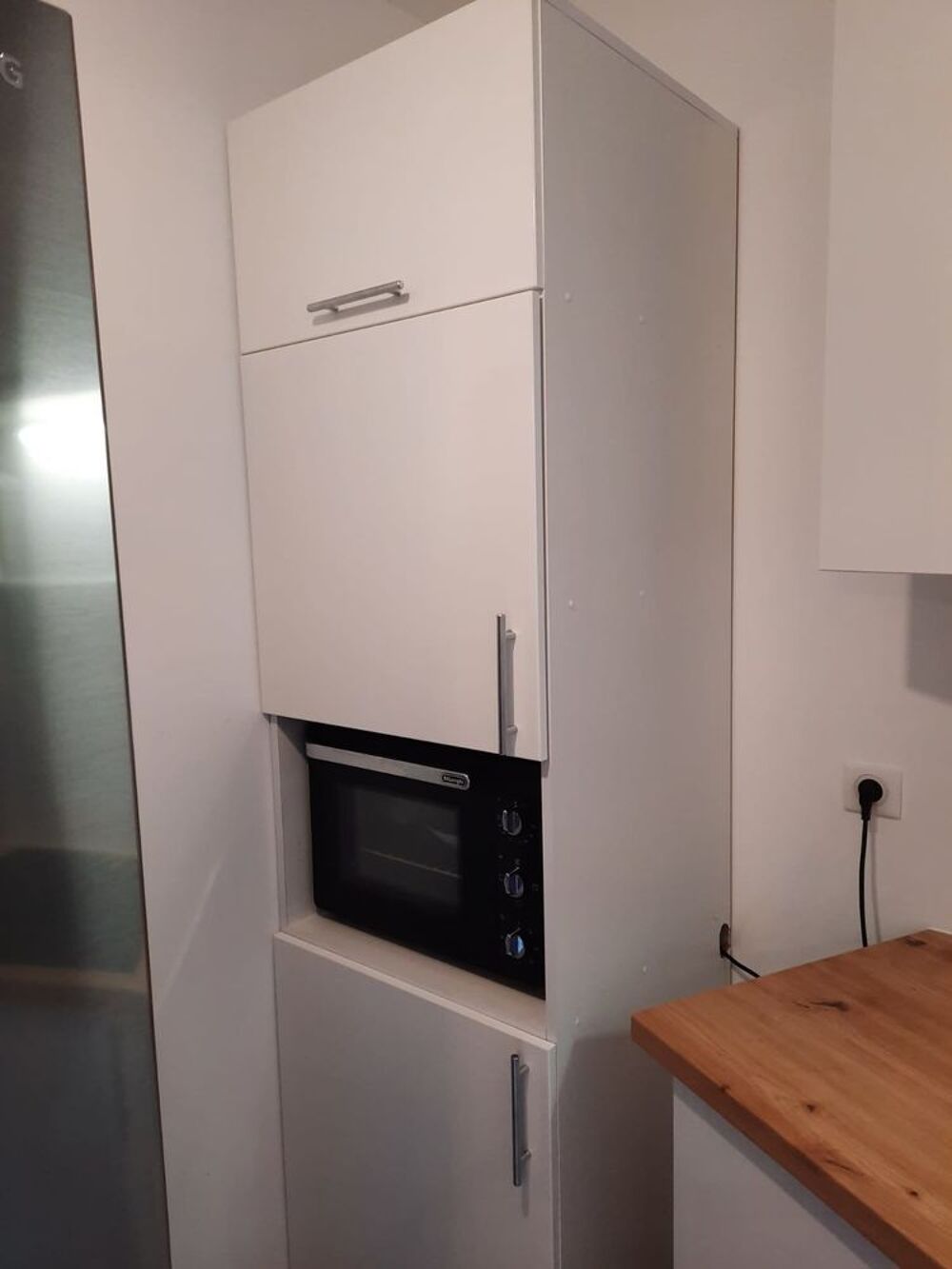 Meubles de cuisine + plaque de cuisson inclus Meubles