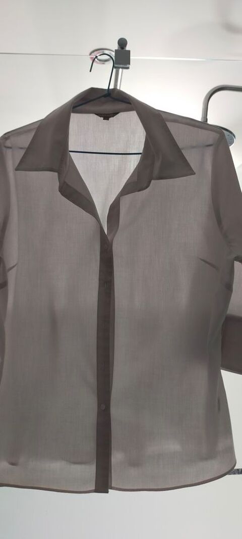 Chemise FEMME unie  blanche ? taille 48 ?   In extenso   5 Savigny-sur-Orge (91)