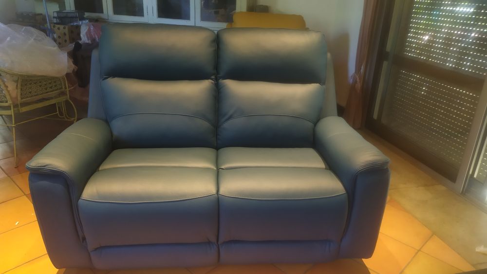 Neuf!! canap&eacute; relax Chateau d'AX Meubles