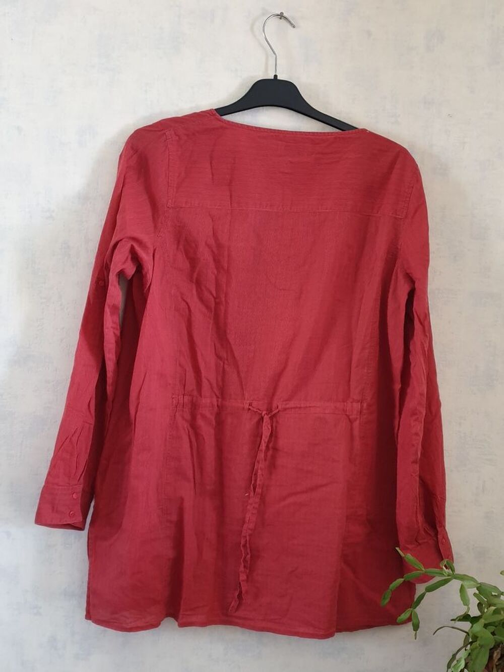 Blouse rouge orang&eacute;e, ray&eacute;e, manches longues ? Emma Pernelle Vêtements