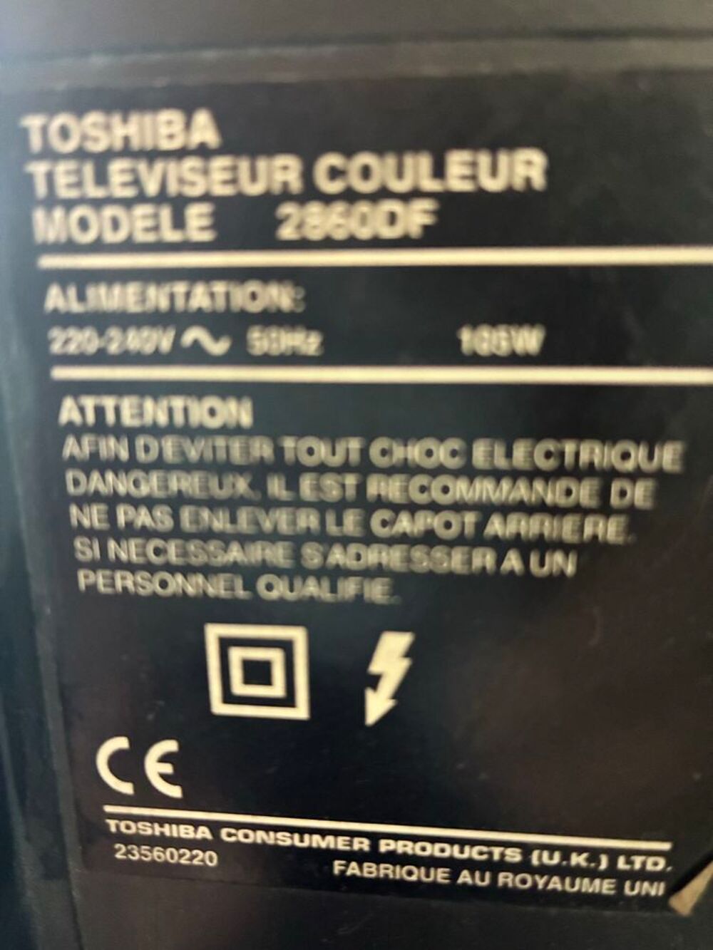 t&eacute;l&eacute;vision, Toshiba, vintage, couleur Meubles