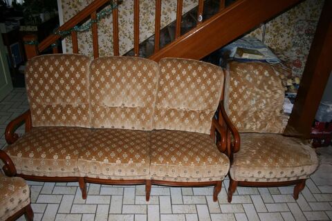 DON canap� 3 places 
A SAISIR  
0 Roman�che-Thorins (71)