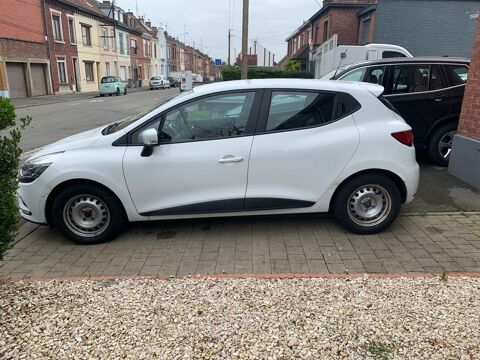 Renault clio iv CLIO SOCIETE DCI 75 ENERGY AIR MEDIANAV