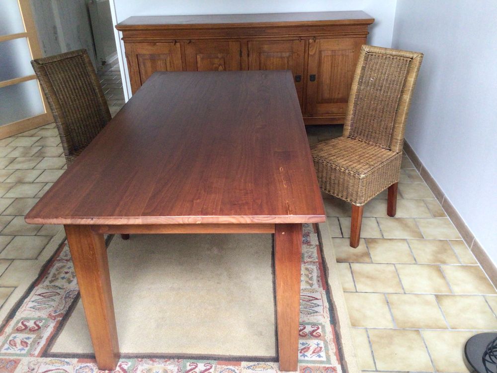 Salle &agrave; manger Meubles