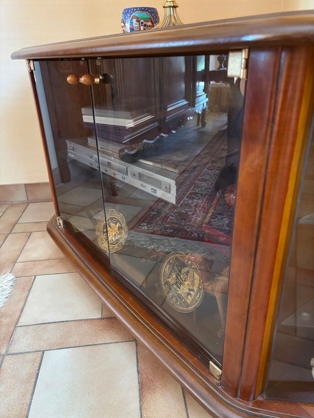 Meuble TV vintage en bois et verre fum&eacute; ? style ann&eacute;es 80/90 Meubles