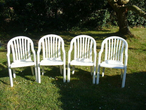 Ensemble 4 fauteuils  Grosfillex  type Miami Talmont-Saint-Hilaire (85)