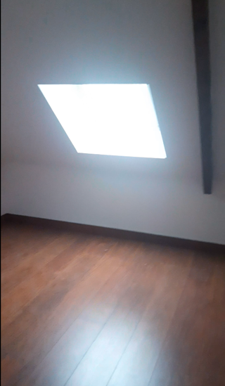  Appartement à louer 4 pièces 136 m²