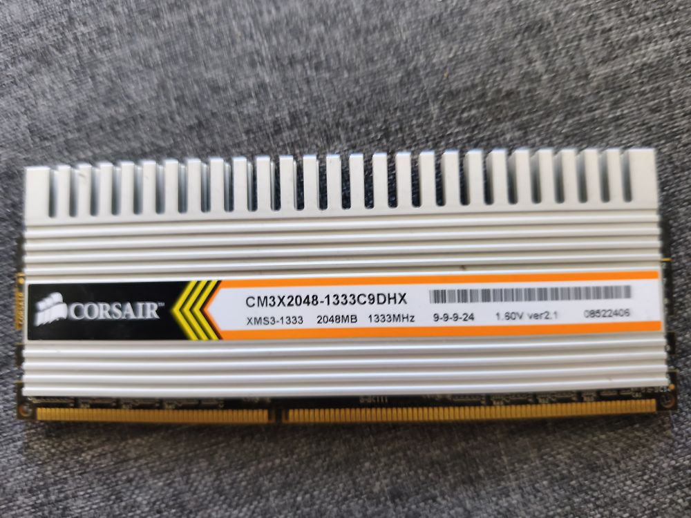 12 giga Memoire Vive DDR3 6x2gb Matériel informatique