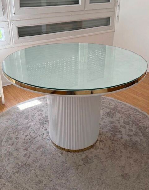 Table ronde en verre 140 Oullins (69)