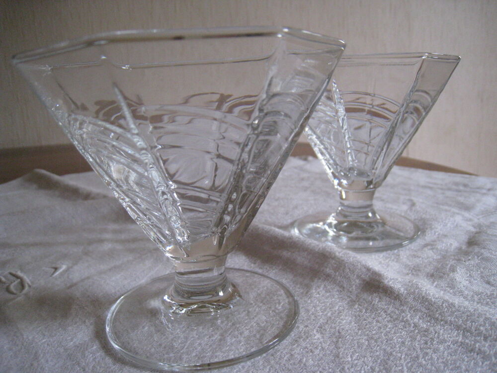 2 coupes &agrave; glace en verre Cuisine
