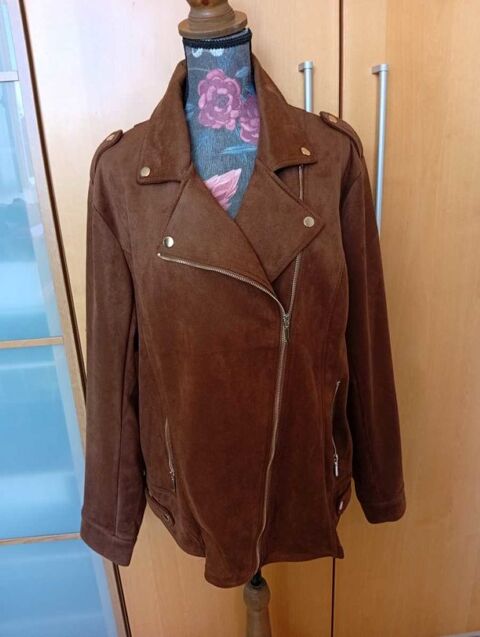 Blouson T. 52 Modavista 25 Courdimanche-sur-Essonne (91)