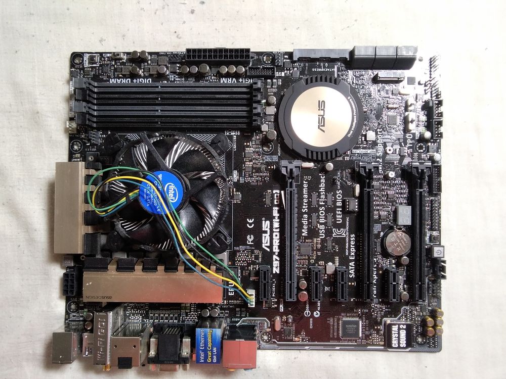 Carte M&egrave;re Asus Z97-Pro Wi-Fi Matériel informatique