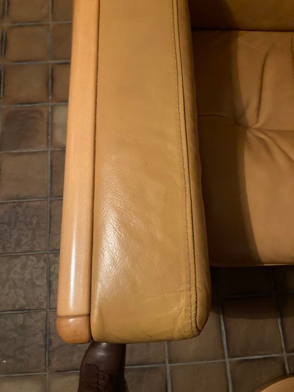 salon cuir type stressless Meubles