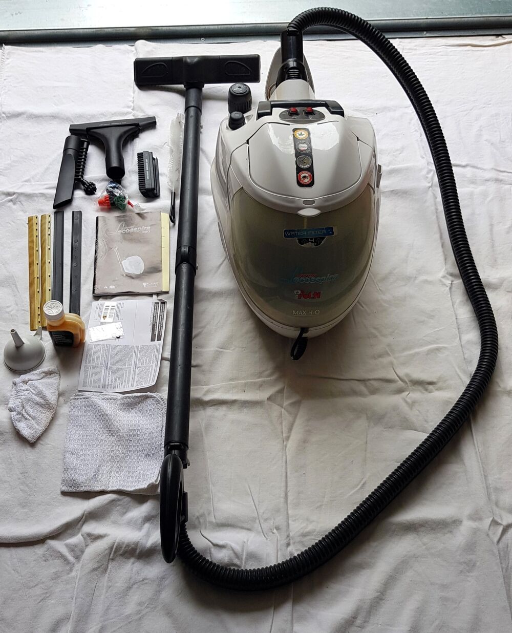Vaporetto Polti Lecoaspira AS 690 2300W Electromnager