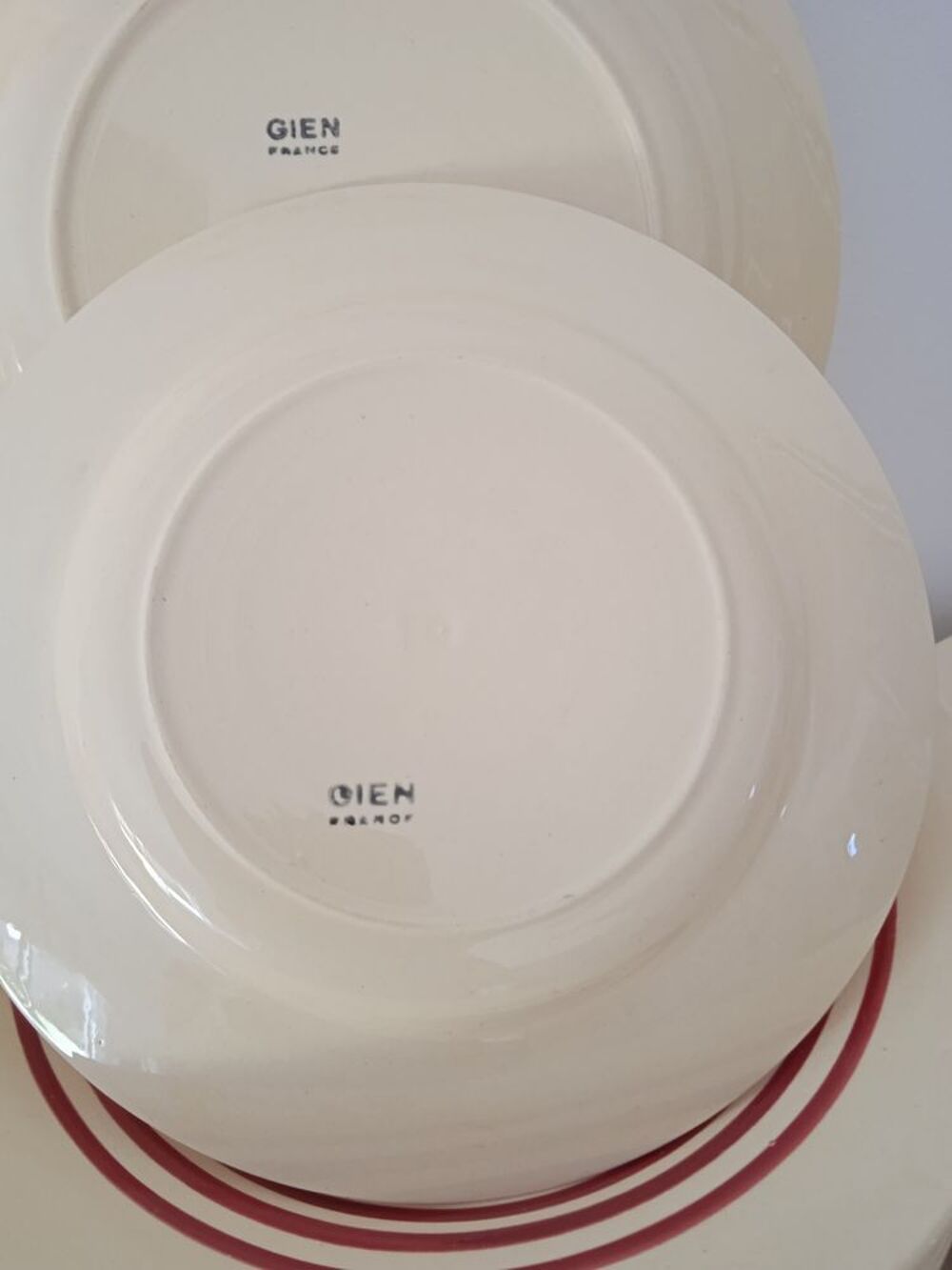 D'UN SERVICE A VAISSELLE ANCIEN Cuisine