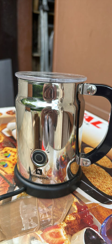 Pousseur  lait lectrique automatique inox complet NESPRESSO 20 Vitry-sur-Seine (94)