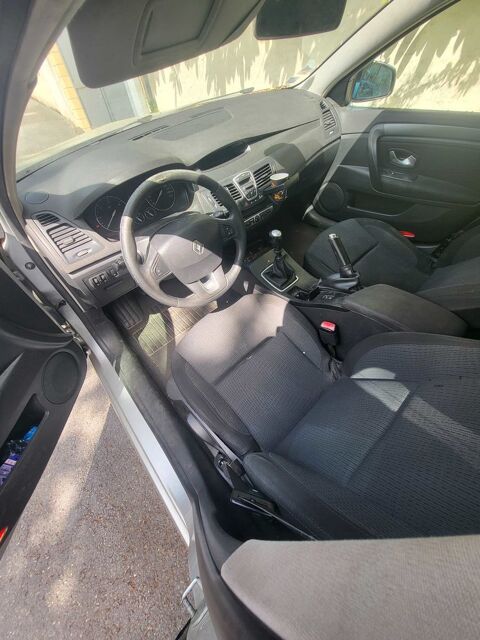 Renault laguna iii Laguna 1.5 dCi 110 eco2 Bose Edition