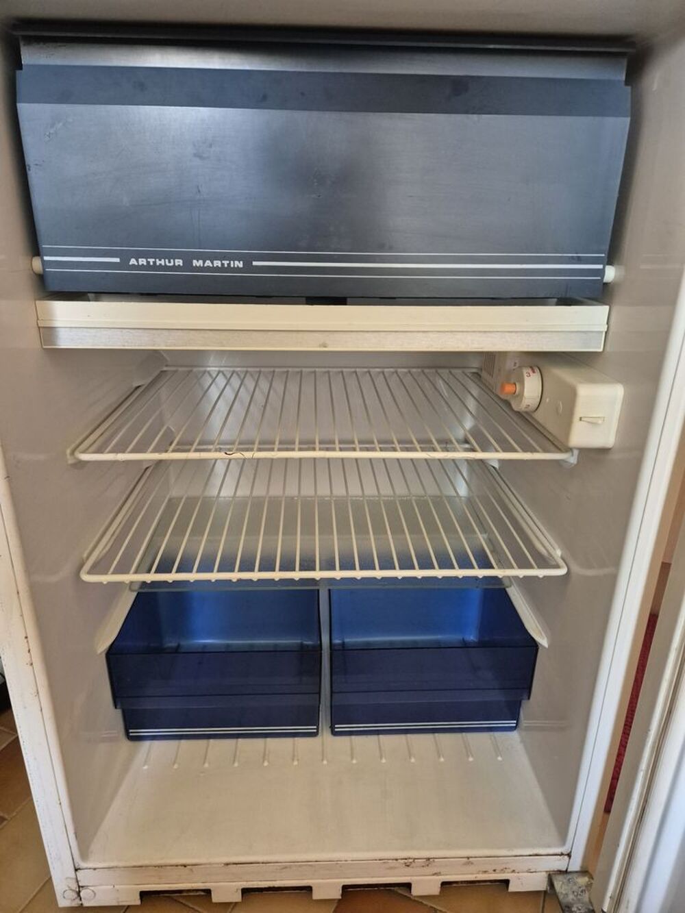 FRIGIDAIRE ENCASTRABLE ARTHUR MARTIN Electroménager