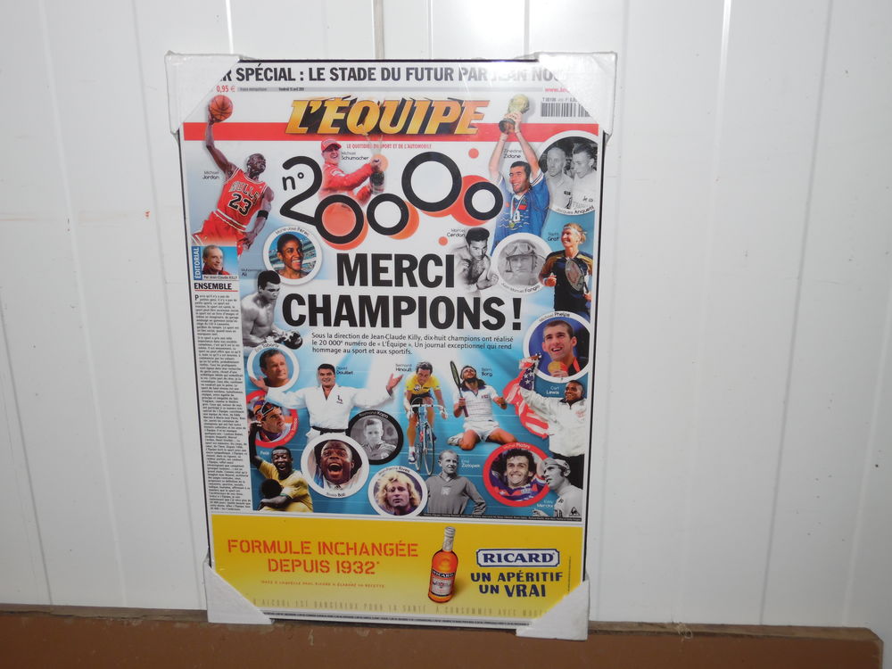 PANNEAUX RICARD FOOTBAL
Décoration