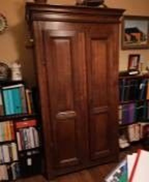 Grande armoire de style Louis XIV (XIXe siècle) Wignehies (59)