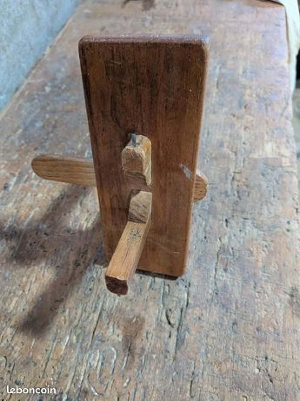 Trusquin en bois &agrave; r&eacute;glage double ? ancien Bricolage