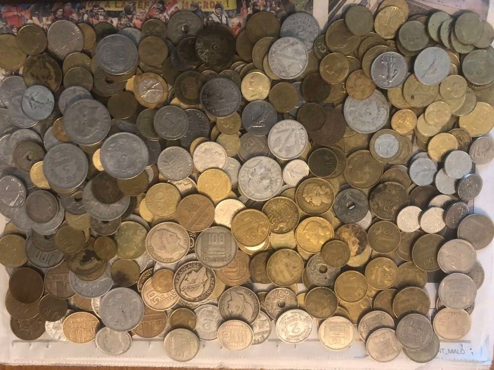 2 Kg de pi&egrave;ces Fran&ccedil;aise de 1900 &agrave; 2000 
