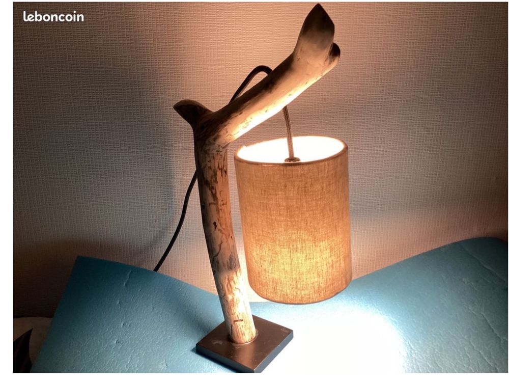 Lampe artisanale en bois flott&eacute;, neuve, mod&egrave;le unique Dcoration