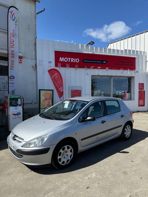 Peugeot 307 1.6i 16V XR Présence 2001 occasion Le Teilleul 50640