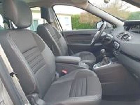 Sc&eacute;nic III Scenic dCi 110 Energy eco2 Business 2016 occasion 86600 Coulombiers