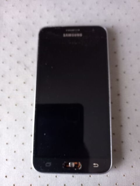 Smartphone Samsung J3 cassé Schnersheim (67)