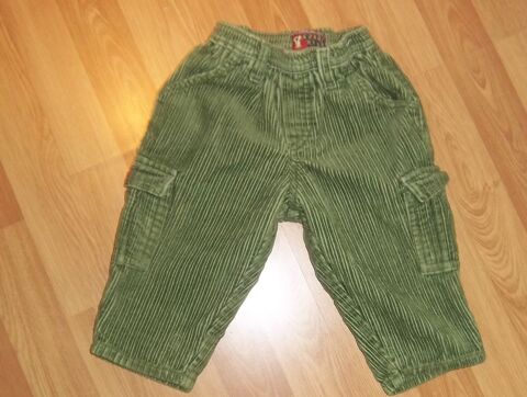 Pantalon pour garcon 12 mois vert 1 Colombier-Fontaine (25)