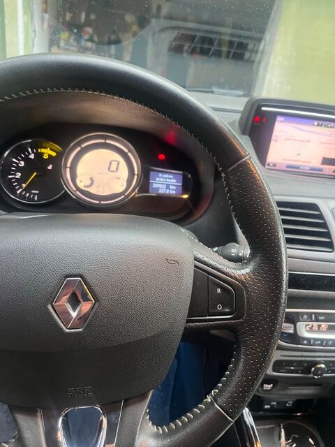 Renault megane coupe couper  M&eacute;gane 3 dci 130 &eacute;