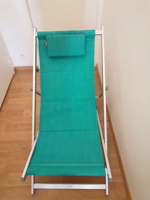Chaise longue verte 12 Bretteville-sur-Odon (14)